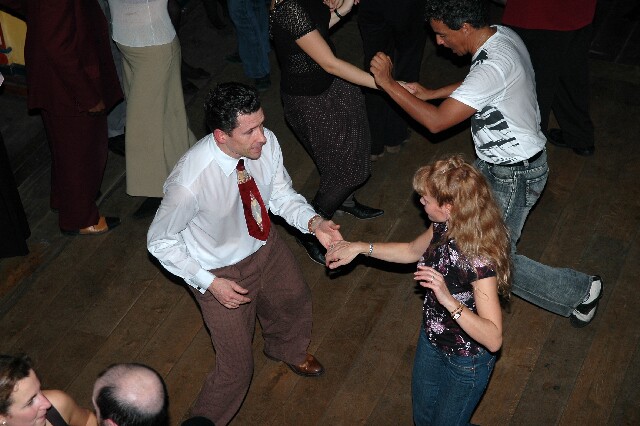 min 2006 11 21 latino 111